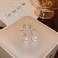 1 Piece IG Style Pearl Bow Knot Inlay Alloy Zircon 18K Gold Plated Drop Earrings sku image 1