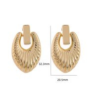 1 Pair Elegant Simple Style Geometric Asymmetrical Three-dimensional Copper K Gold Plated White Gold Plated Ear Studs main image 6