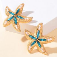 1 Pair Simple Style Classic Style Starfish Inlay Zinc Alloy Pearl Zircon Ear Studs main image 5
