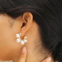 1 Pair Simple Style Classic Style Solid Color Plating Inlay Zinc Alloy Artificial Pearls 18K Gold Plated Ear Studs main image 9