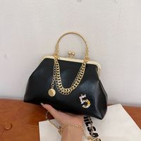 Women's Pu Leather Solid Color Classic Style Clipped Button Dome Bag main image 8