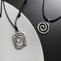 Simple Style Streetwear Geometric Alloy Women's Pendant Necklace main image 2
