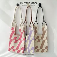 Women's Medium Polyester Geometric Basic Open Handbag main image 4