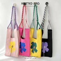 Women's Medium Polyester Flower Beach Open Handbag main image 3