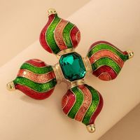 Fashion Oval Flower Butterfly Copper Inlay Rhinestones Pearl Women's Brooches sku image 23