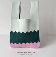 Women's Medium Polyester Animal Cartoon Letter Cute Open Handbag sku image 10