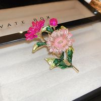Mode Oval Blume Schmetterling Kupfer Inlay Strasssteine Perle Frau Broschen sku image 60