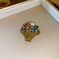 Moda Oval Flor Mariposa Cobre Embutido Diamantes De Imitación Perla Mujeres Broches sku image 61