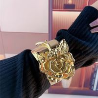 Vintage Style Streetwear Flower Gold Plated Silver Plated Alloy Copper Wholesale Bangle main image 3