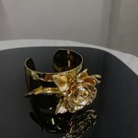 Vintage Style Streetwear Flower Gold Plated Silver Plated Alloy Copper Wholesale Bangle main image 5