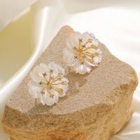 1 Pair Vacation Flower Plating Inlay Shell Copper Zircon 18K Gold Plated Ear Studs main image 2