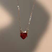 201 Stainless Steel 304 Stainless Steel Zircon 18K Gold Plated Casual Simple Style Plating Inlay Heart Shape Crown Zircon Pendant Necklace main image 4