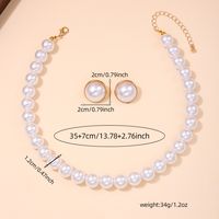 Retro Simple Style Solid Color Plastic Ferroalloy Inlay Pearl Women's Necklace main image 3