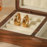 1 Pair Elegant Simple Style Solid Color Polishing Plating 304 Stainless Steel 18K Gold Plated Earrings main image 3