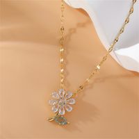 Stainless Steel Copper 18K Gold Plated Simple Style Plating Inlay Flower Zircon Pendant Necklace main image 5
