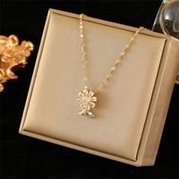 Stainless Steel Copper 18K Gold Plated Simple Style Plating Inlay Flower Zircon Pendant Necklace main image 6