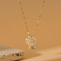Stainless Steel Copper 18K Gold Plated Simple Style Plating Inlay Flower Zircon Pendant Necklace main image 4
