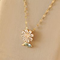 Stainless Steel Copper 18K Gold Plated Simple Style Plating Inlay Flower Zircon Pendant Necklace sku image 2