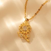 Copper 18K Gold Plated Simple Style Classic Style Sunflower Inlay Zircon Pendant Necklace main image 5