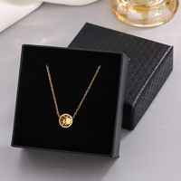 304 Stainless Steel 18K Gold Plated French Style Modern Style Classic Style Plating Inlay Circle Rhinestones Pendant Necklace main image 3