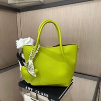 Women's Large Pu Leather Solid Color Elegant Classic Style Zipper Handbag sku image 3