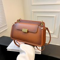 Women's Medium Pu Leather Solid Color Vintage Style Classic Style Flip Cover Underarm Bag main image 7