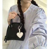 Women's Small Pu Leather Heart Shape Solid Color Streetwear Square Zipper Handbag sku image 2
