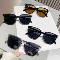 Retro Sweet Solid Color Women's Sunglasses main image 1