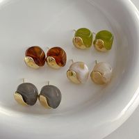 Simple Style Geometric Resin Copper Plating Women's Ear Studs 1 Pair main image 1