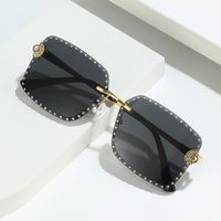 IG Style Gradient Color Diamond Women's Sunglasses main image 1