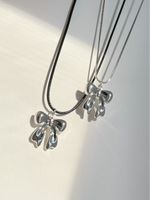 Sweet Bow Knot Alloy Women's Pendant Necklace main image 5