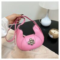 Women's Medium Pu Leather Solid Color Streetwear Pillow Shape Magnetic Buckle Crossbody Bag sku image 3