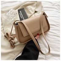 Women's Medium Pu Leather Solid Color Vintage Style Classic Style Magnetic Buckle Crossbody Bag sku image 5