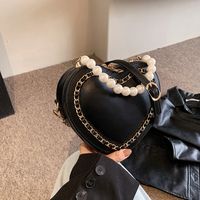 Women's Small Pu Leather Solid Color Streetwear Zipper Crossbody Bag main image 5