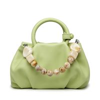 Femmes Moyen Faux Cuir Couleur Unie Vêtement De Rue Perlage Boucle Magnétique Sac En Forme De Nuage main image 4