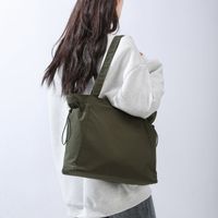 Women's Medium Nylon Solid Color Basic Classic Style Zipper Tote Bag main image 7