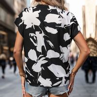 Women's T-shirt Short Sleeve Blouses Printing Contrast Binding Simple Style Flower main image 5