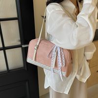 Women's Medium Pu Leather Ditsy Floral Solid Color Basic Classic Style Sewing Thread Zipper Shoulder Bag main image 3