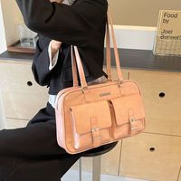 Women's Medium Pu Leather Solid Color Vintage Style Classic Style Sewing Thread Zipper Shoulder Bag main image video