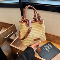 Women's Medium Straw Solid Color Beach Classic Style Weave Square Magnetic Buckle Crossbody Bag main image video