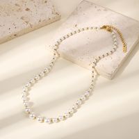 304 Stainless Steel Glass Elegant Lady Classic Style Round Solid Color Necklace main image 7