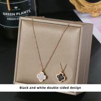 304 Stainless Steel IG Style Simple Style Plating Inlay Four Leaf Clover Round Heart Shape Shell Zircon Pendant Necklace sku image 34