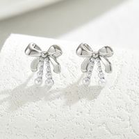 1 Pair Sweet Shiny Bow Knot Hollow Out Inlay Copper Zircon White Gold Plated Gold Plated Ear Studs sku image 1