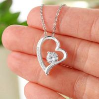 Copper Elegant Shiny Chain Hollow Out Inlay Heart Shape Rhinestones Pendant Necklace main image 4