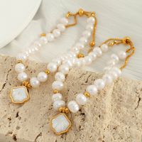 Süßwasserperle Weiße Schalentiere Titan Stahl 18 Karat Vergoldet Elegant Perlen Hülse Armbänder main image 3