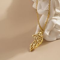 304 Stainless Steel 18K Gold Plated Simple Style Classic Style Plating Hollow Out Animal Little Bear Bee Pendant Necklace main image 9