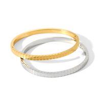 304 Stainless Steel 18K Gold Plated Basic Modern Style Classic Style Plating Solid Color Bangle main image 3