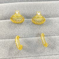 1 Pair Modern Style Shiny C Shape Lines Shell Plating Hollow Out Inlay Copper Zircon 18K Gold Plated Ear Studs main image 5
