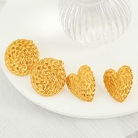 1 Pair Vintage Style Simple Style Circle Heart Shape Titanium Steel 18K Gold Plated Ear Studs main image 6