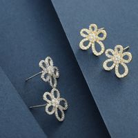 1 Pair Elegant Sweet Flower Hollow Out Inlay Sterling Silver Zircon 14K Gold Plated Ear Studs main image 1